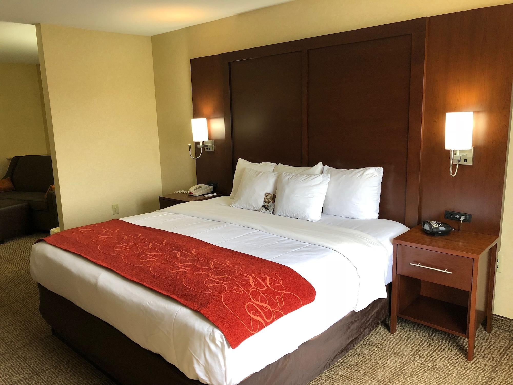 Comfort Suites South Елкгарт Екстер'єр фото