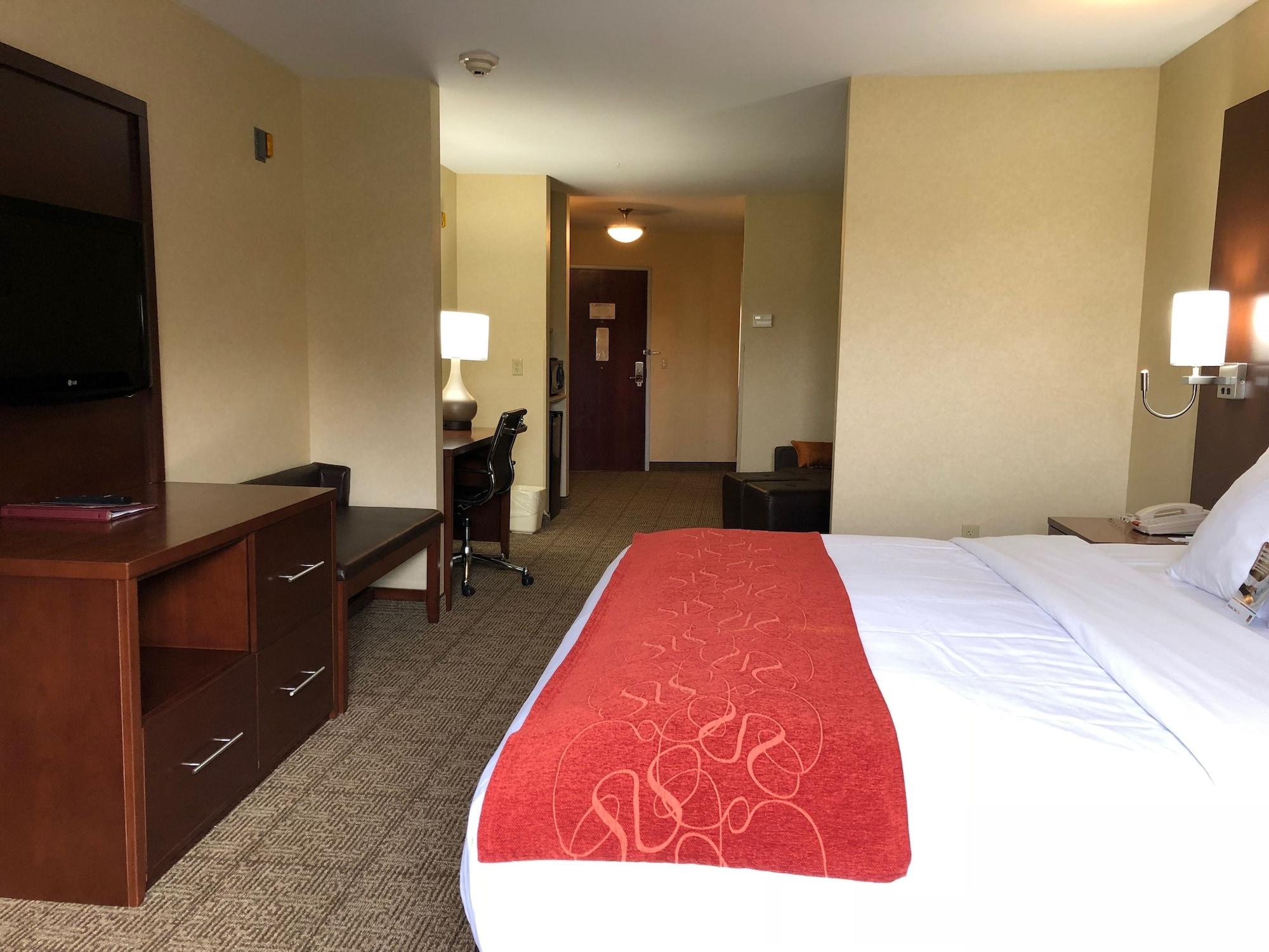 Comfort Suites South Елкгарт Екстер'єр фото