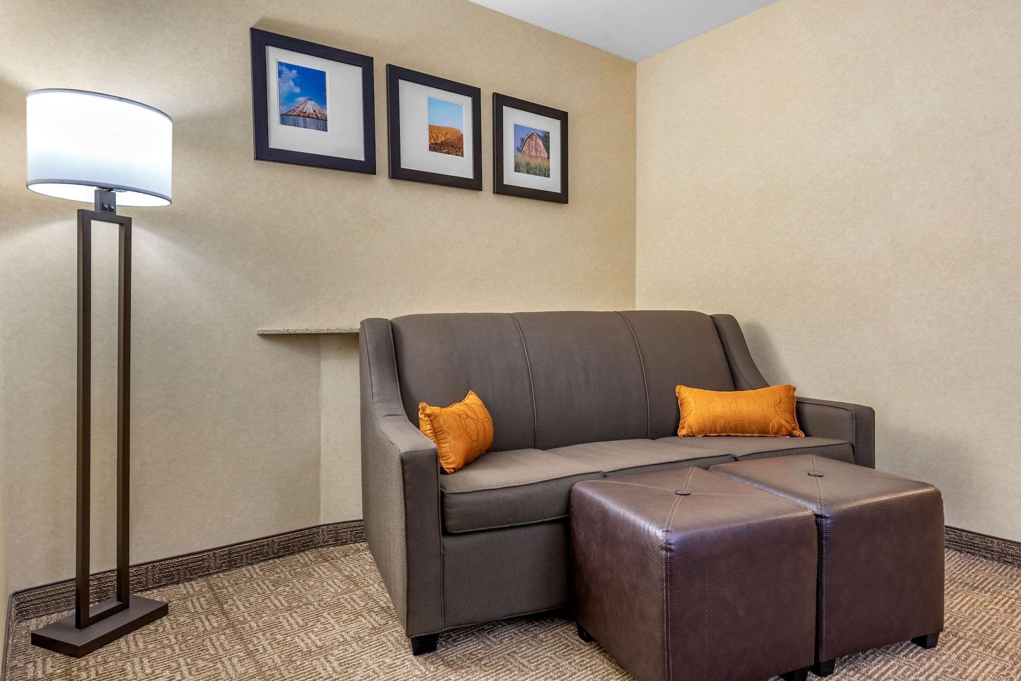 Comfort Suites South Елкгарт Екстер'єр фото