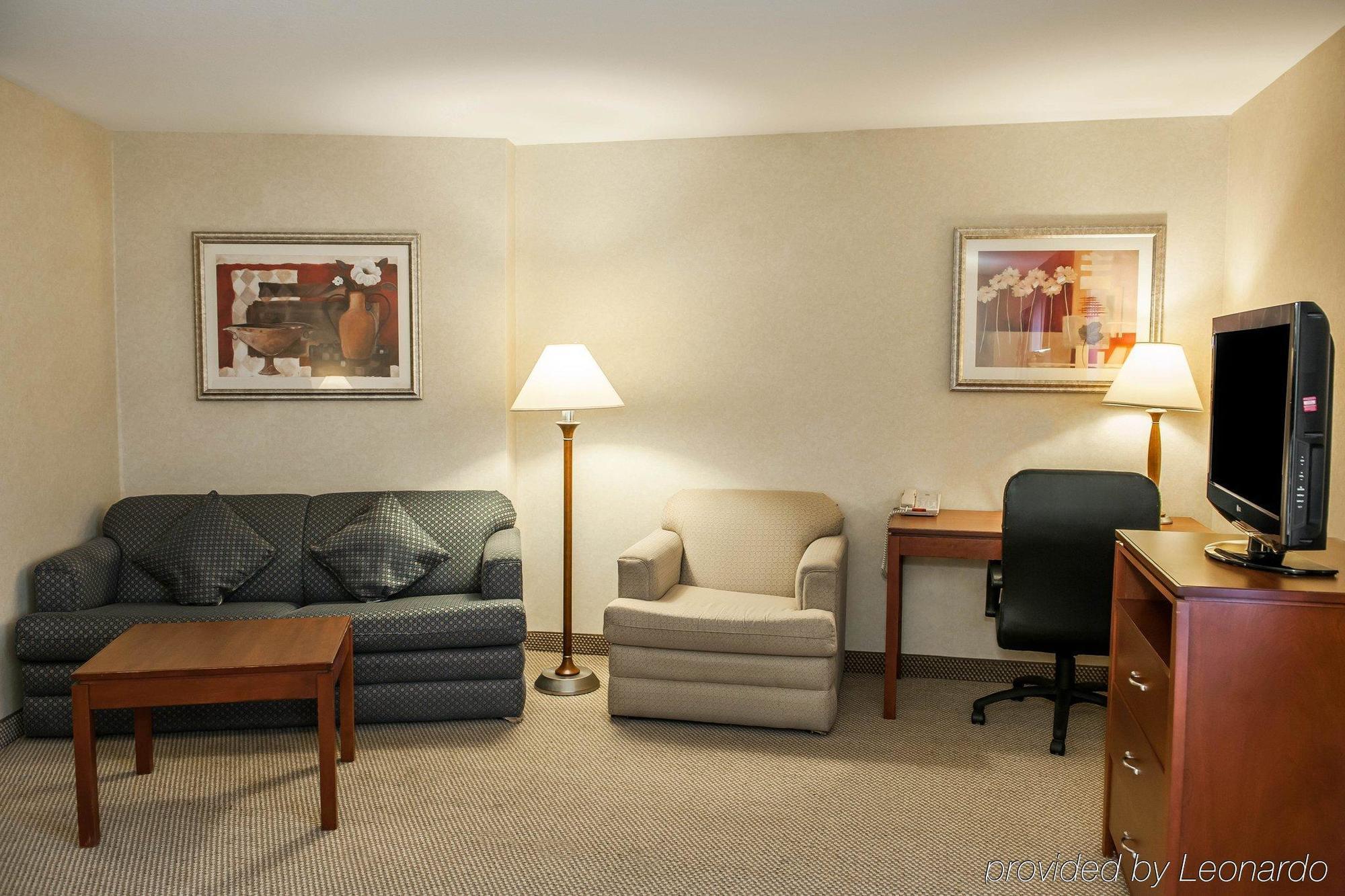 Comfort Suites South Елкгарт Екстер'єр фото