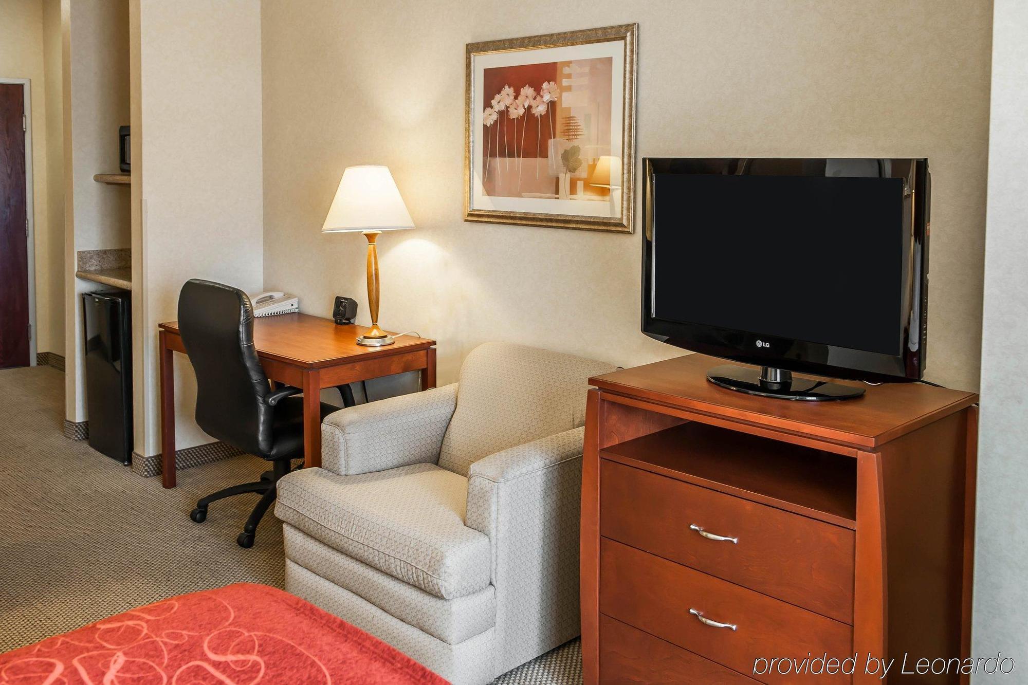 Comfort Suites South Елкгарт Екстер'єр фото